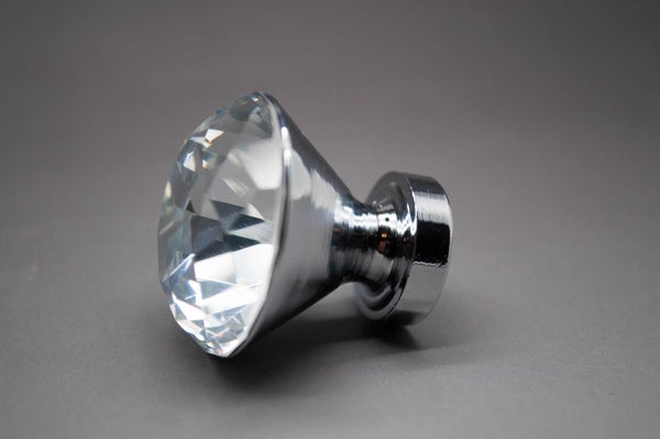 Handtag / Knopp, Kristall &ldquo;Silver&rdquo; &ndash; 30 mm, med metallkrage