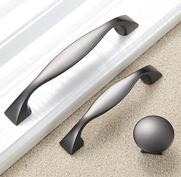 Handtag, Metall &ldquo;Papagayos&rdquo; &ndash; Knopp, 96 mm och 128 mm