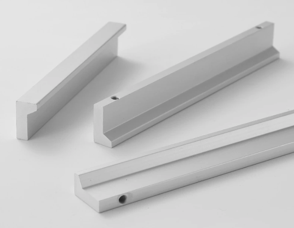 Handtag, Metall, Silver &ldquo;Monterey&rdquo; 64&hellip;320mm