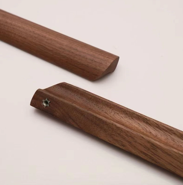 Handtag, Tr&auml;, Valn&ouml;t &ldquo;Waltham Abbey&rdquo; &ndash; 96, 128, 160, 192 mm