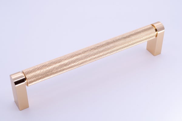 Handtag, Metall, Guld/M&auml;ssing &ldquo;Cheniers&rdquo; 96, 128, 160 och 192mm