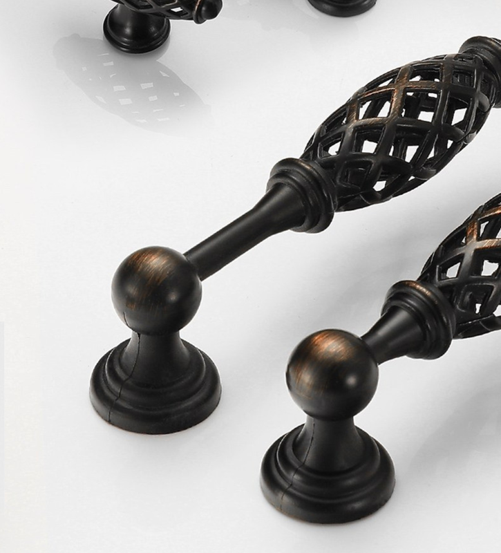 Vedin, Metallinen "V&auml;stmanland Antique" 96, 128mm ja nuppi 60mm