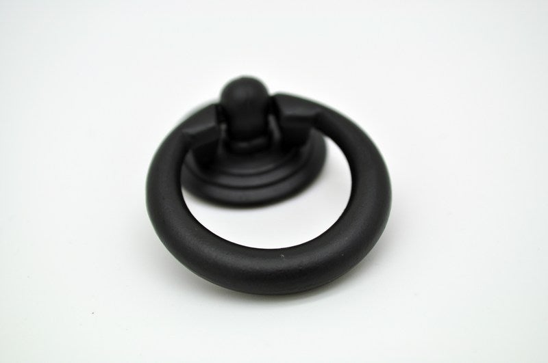 Metallinen Lipasto Musta Py&ouml;re&auml;